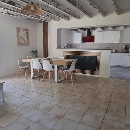 Maison A La Campagne Equipee